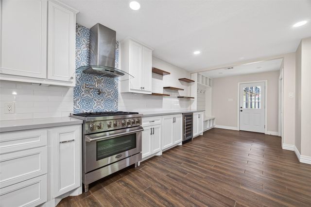 6322 Inway Drive, Spring, TX 77389