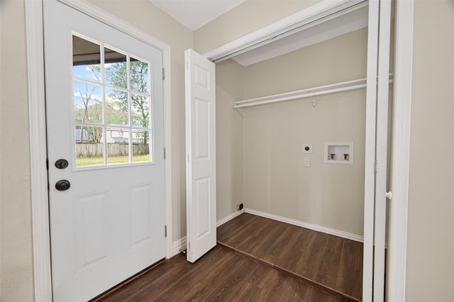 6322 Inway Drive, Spring, TX 77389