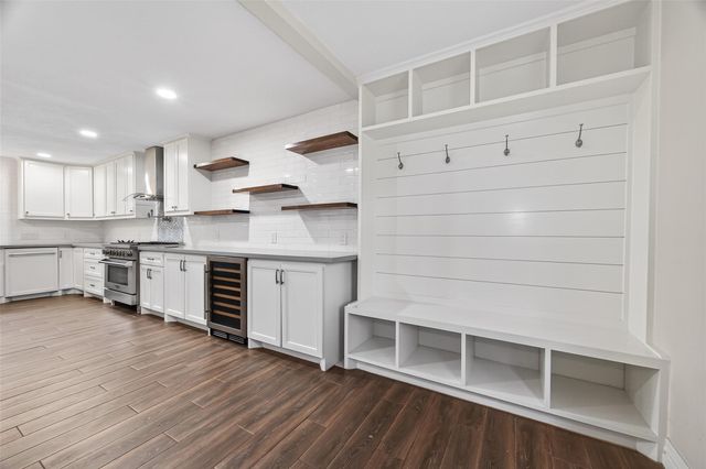 6322 Inway Drive, Spring, TX 77389