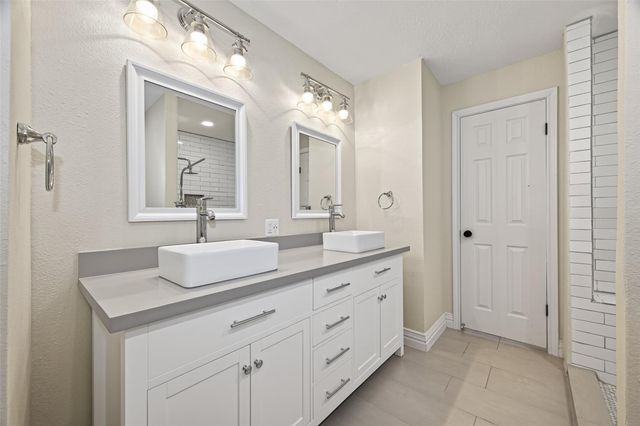 6322 Inway Drive, Spring, TX 77389