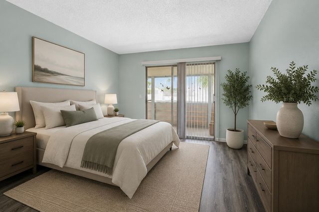 358 Oakridge T 358, Deerfield Beach, FL 33442