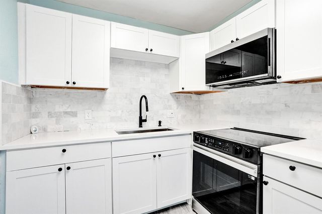 358 Oakridge T 358, Deerfield Beach, FL 33442