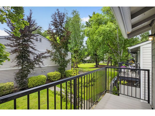 5482 Sw ALGER Ave 12, Beaverton, OR 97005