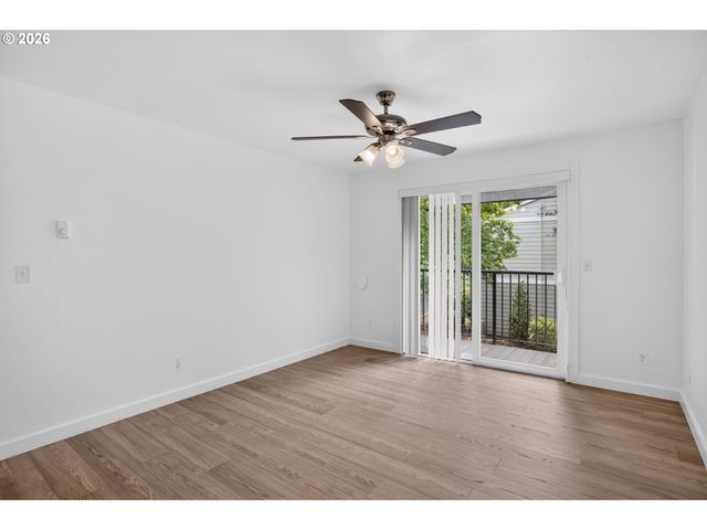 5482 Sw ALGER Ave 12, Beaverton, OR 97005