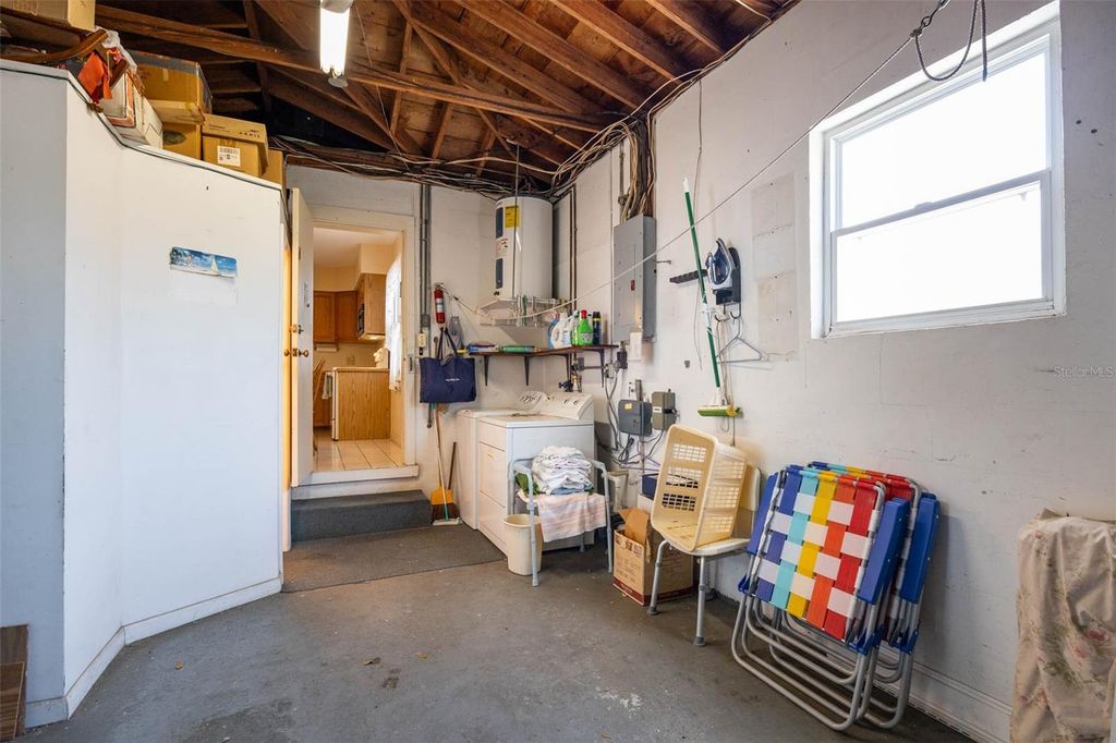 Image 22 of property listing at 4626 22ND STREET N, St Petersburg, FL 33714