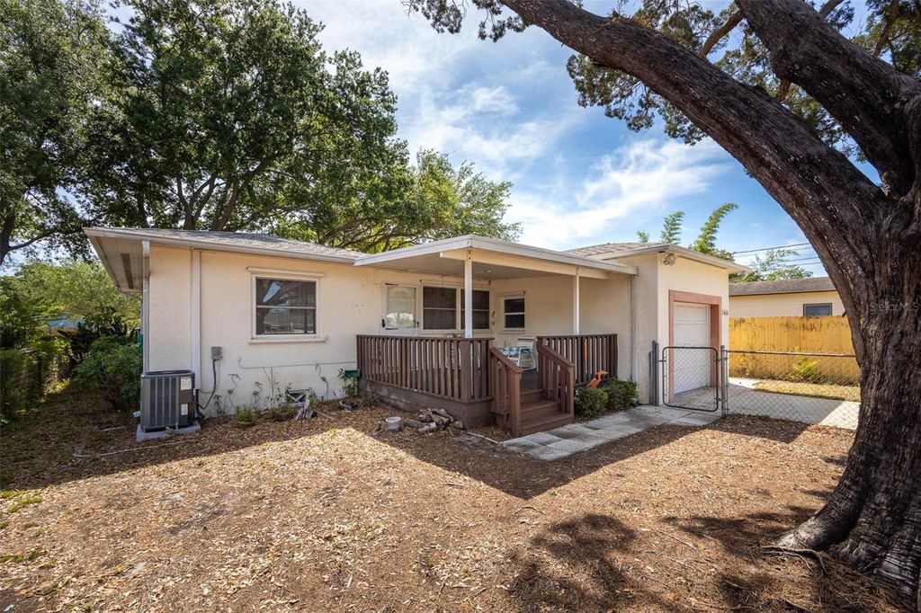 Image 26 of property listing at 4626 22ND STREET N, St Petersburg, FL 33714