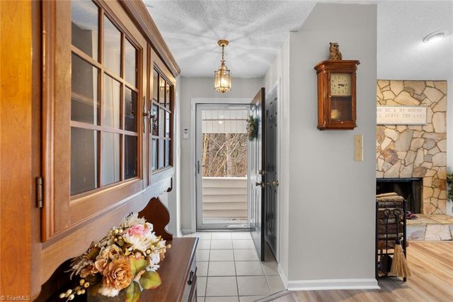 2313 Terra Stone Court A, Clemmons, NC 27103