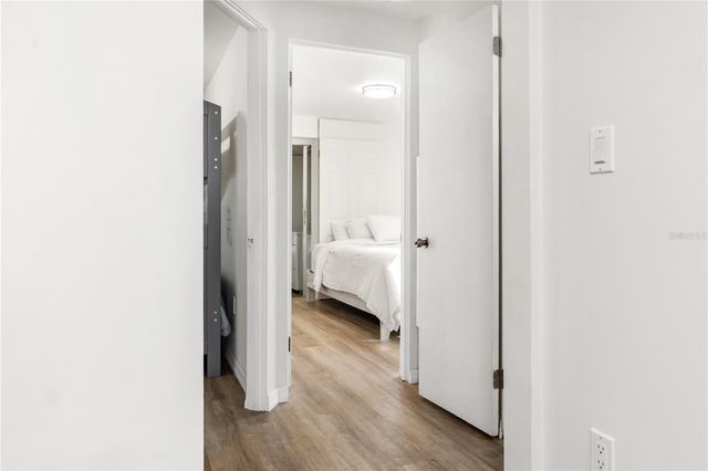 4105 ROCKEFELLER AVENUE, Sarasota, FL 34231