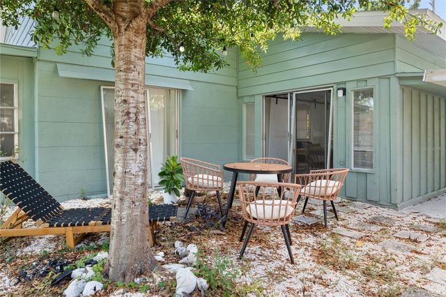 4105 ROCKEFELLER AVENUE, Sarasota, FL 34231