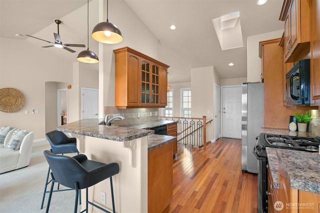 4743 S Golf Course Drive, Blaine, WA 98230