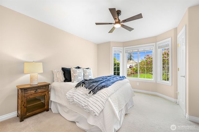 4743 S Golf Course Drive, Blaine, WA 98230