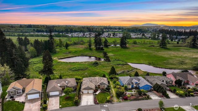 4743 S Golf Course Drive, Blaine, WA 98230