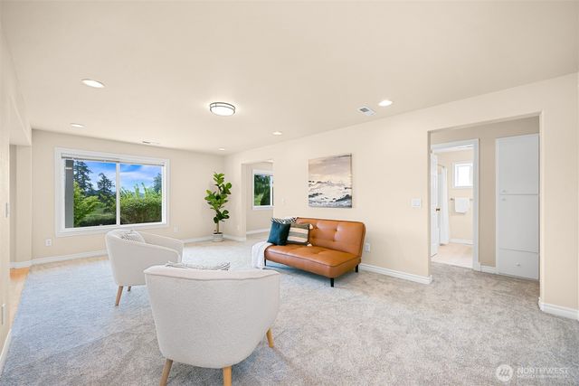 4743 S Golf Course Drive, Blaine, WA 98230