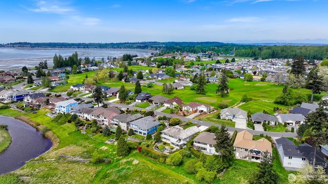 4743 S Golf Course Drive, Blaine, WA 98230