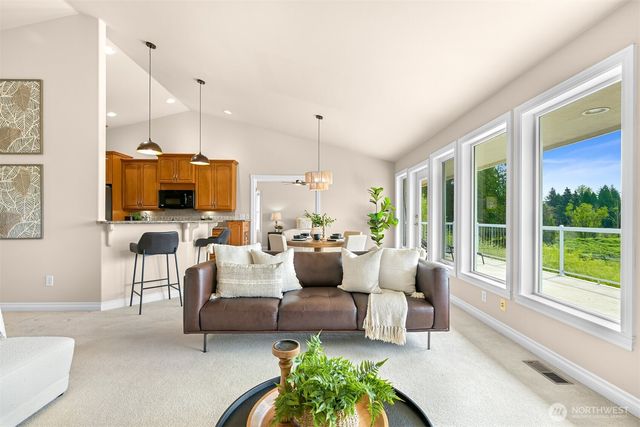 4743 S Golf Course Drive, Blaine, WA 98230