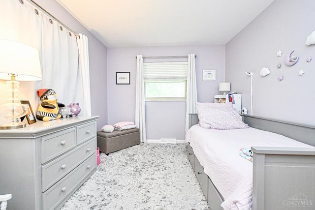 5460 Starcrest Drive, Delhi Twp, OH 45238