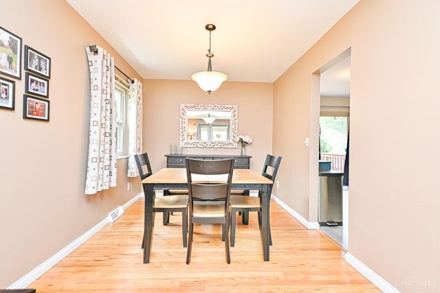 5460 Starcrest Drive, Delhi Twp, OH 45238
