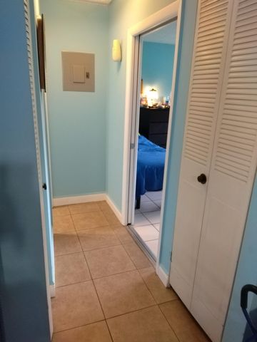 2569 Dudley Drive W D, West Palm Beach, FL 33415