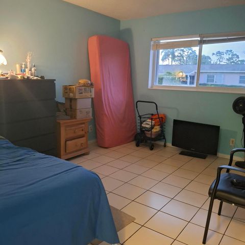 2569 Dudley Drive W D, West Palm Beach, FL 33415