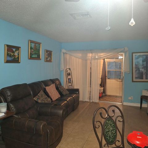 2569 Dudley Drive W D, West Palm Beach, FL 33415