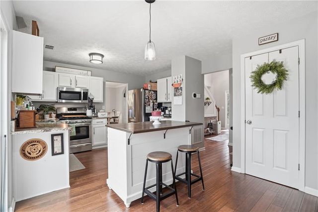 6625 Brittney Lane, Cumming, GA 30040