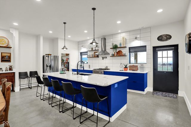 8257 S County Road 1075 W, Charlottesville, IN 46117