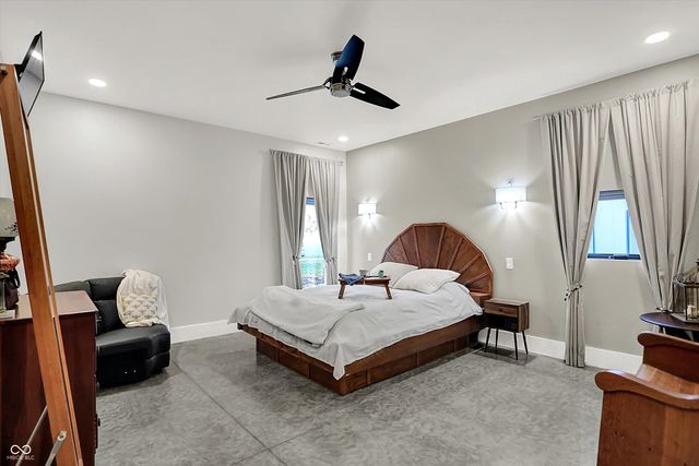 8257 S County Road 1075 W, Charlottesville, IN 46117