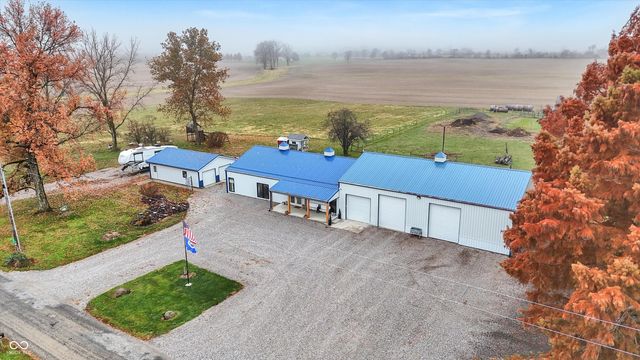 8257 S County Road 1075 W, Charlottesville, IN 46117