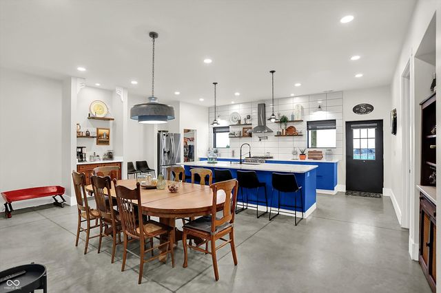 8257 S County Road 1075 W, Charlottesville, IN 46117