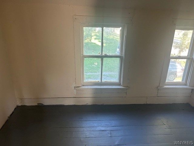 14 Box Avenue, Buffalo, NY 14211
