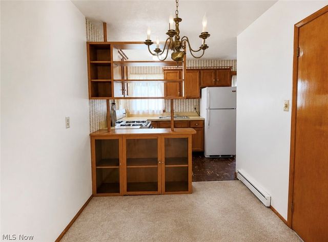 142 N Main Street N, Youngstown, OH 44515