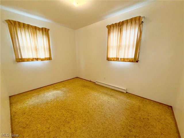 142 N Main Street N, Youngstown, OH 44515