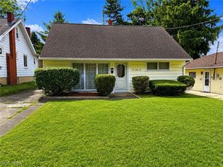 142 N Main Street N, Youngstown, OH 44515