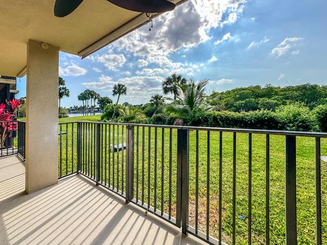 1701 Marina Isle Way 103, Jupiter, FL 33477