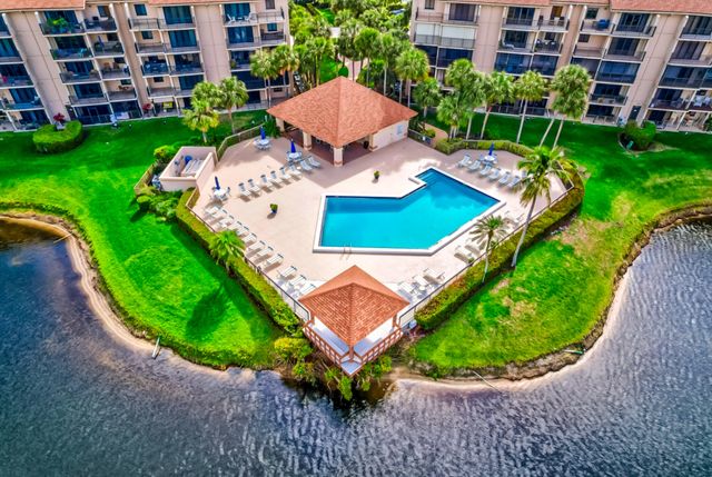 1701 Marina Isle Way 103, Jupiter, FL 33477
