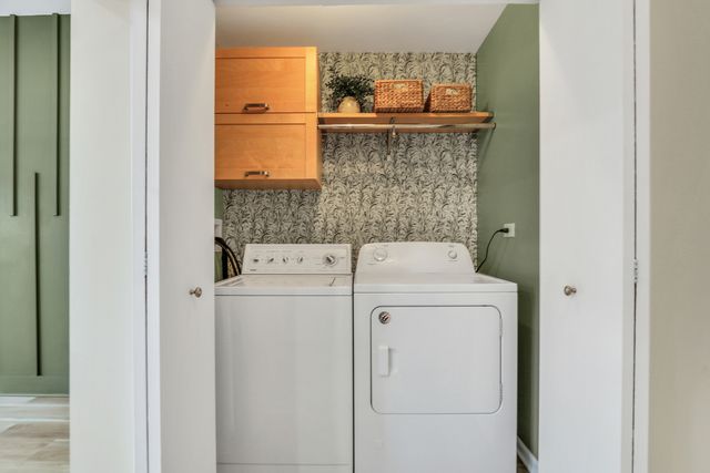 983 Ellsworth Drive, Grayslake, IL 60030