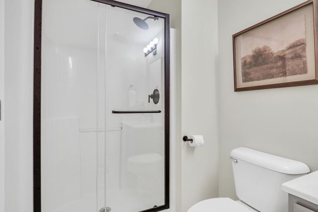 983 Ellsworth Drive, Grayslake, IL 60030