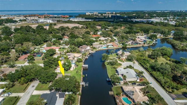 2391 ROBERTA LANE, Clearwater, FL 33764