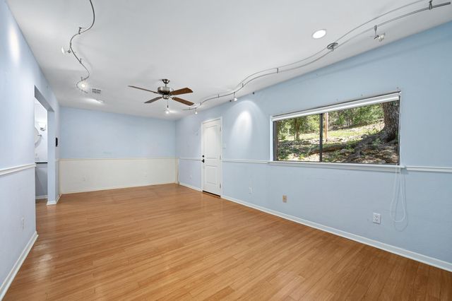 9106 Yucca Mountain RD, Austin, TX 78759