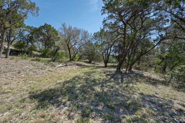9106 Yucca Mountain RD, Austin, TX 78759