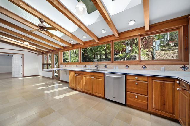 9106 Yucca Mountain RD, Austin, TX 78759