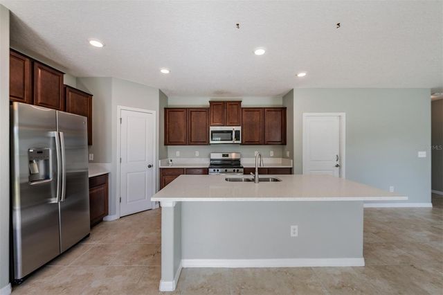 253 CASCADE BEND DRIVE, Ruskin, FL 33570
