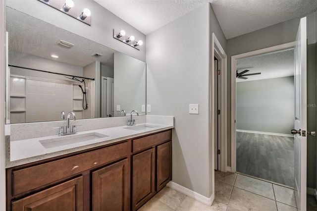 253 CASCADE BEND DRIVE, Ruskin, FL 33570