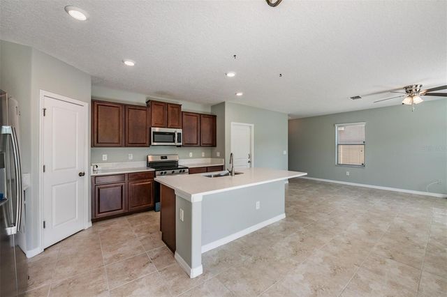 253 CASCADE BEND DRIVE, Ruskin, FL 33570