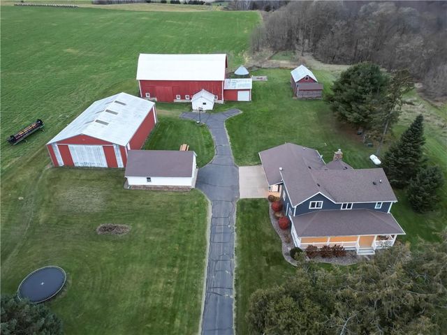 4844 Markgraff Road, Fall Creek, WI 54742