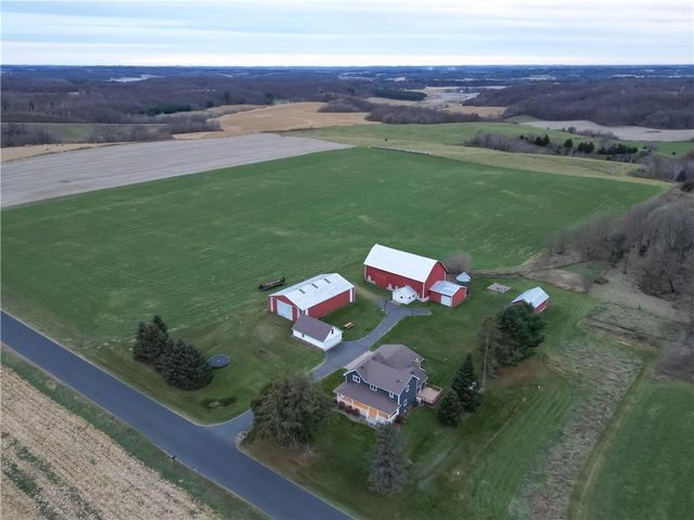 4844 Markgraff Road, Fall Creek, WI 54742