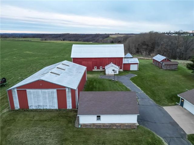 4844 Markgraff Road, Fall Creek, WI 54742