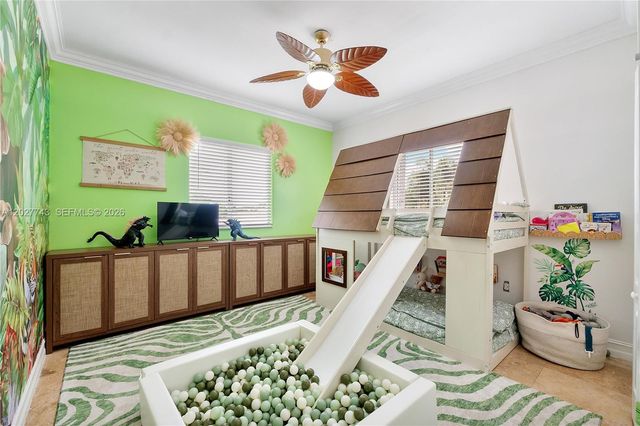 16732 NW 89th Pl, Miami Lakes, FL 33018