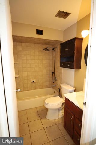 84 WEXFORD DR, North Wales, PA 19454