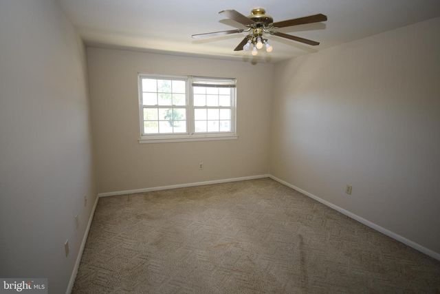 84 WEXFORD DR, North Wales, PA 19454